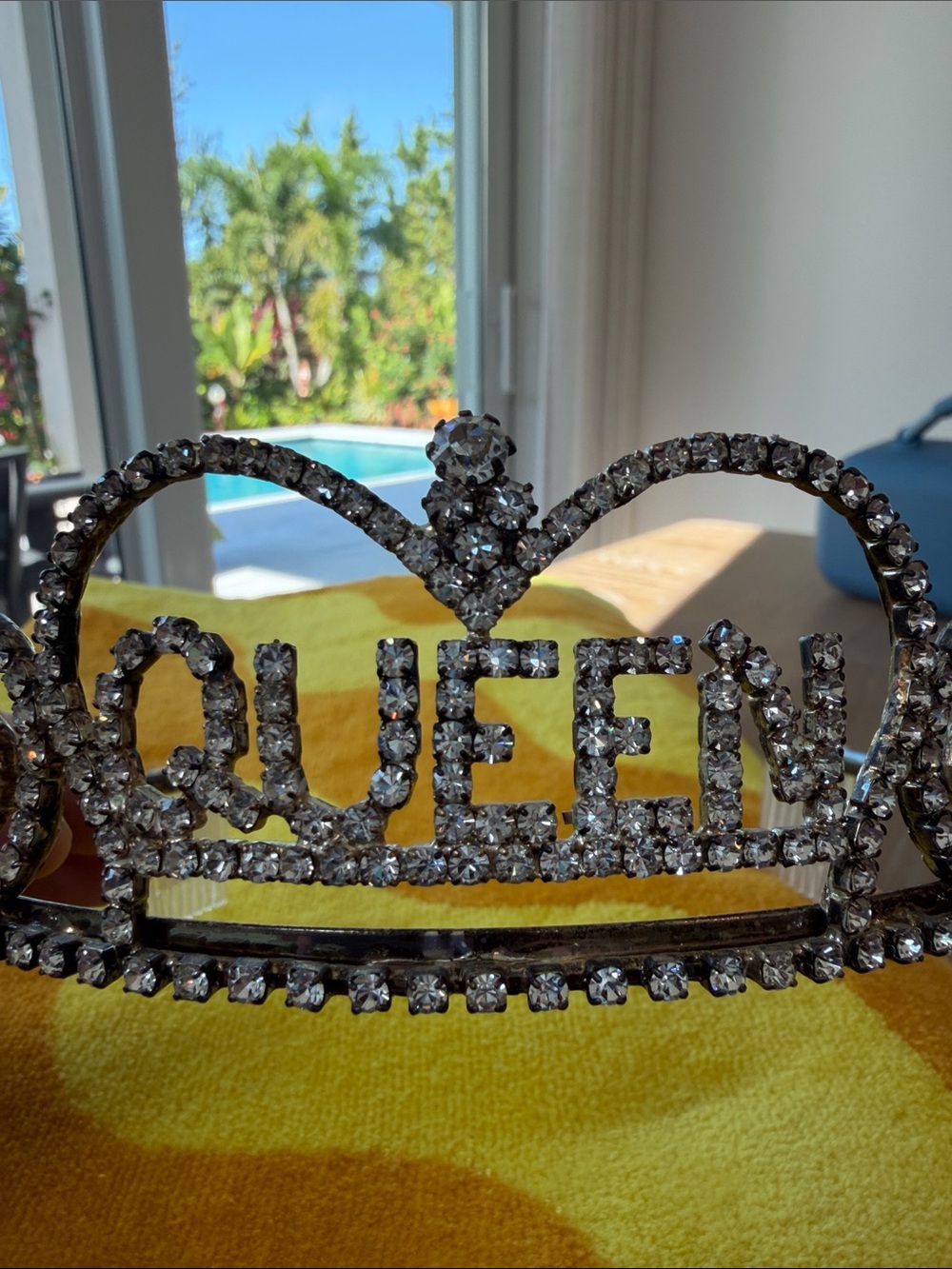 Queen Crown Royal Tiara Rhinestone Accessory - Picture 2 of 12